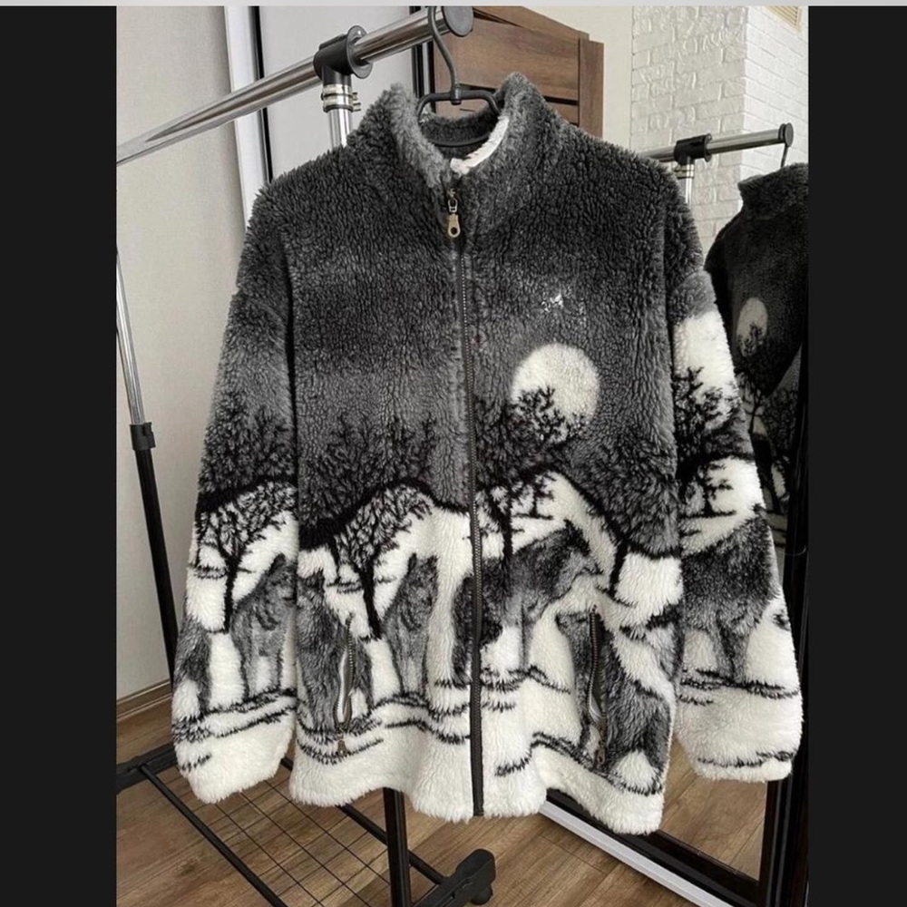 Cozy Black and White Wolf Print Jacket